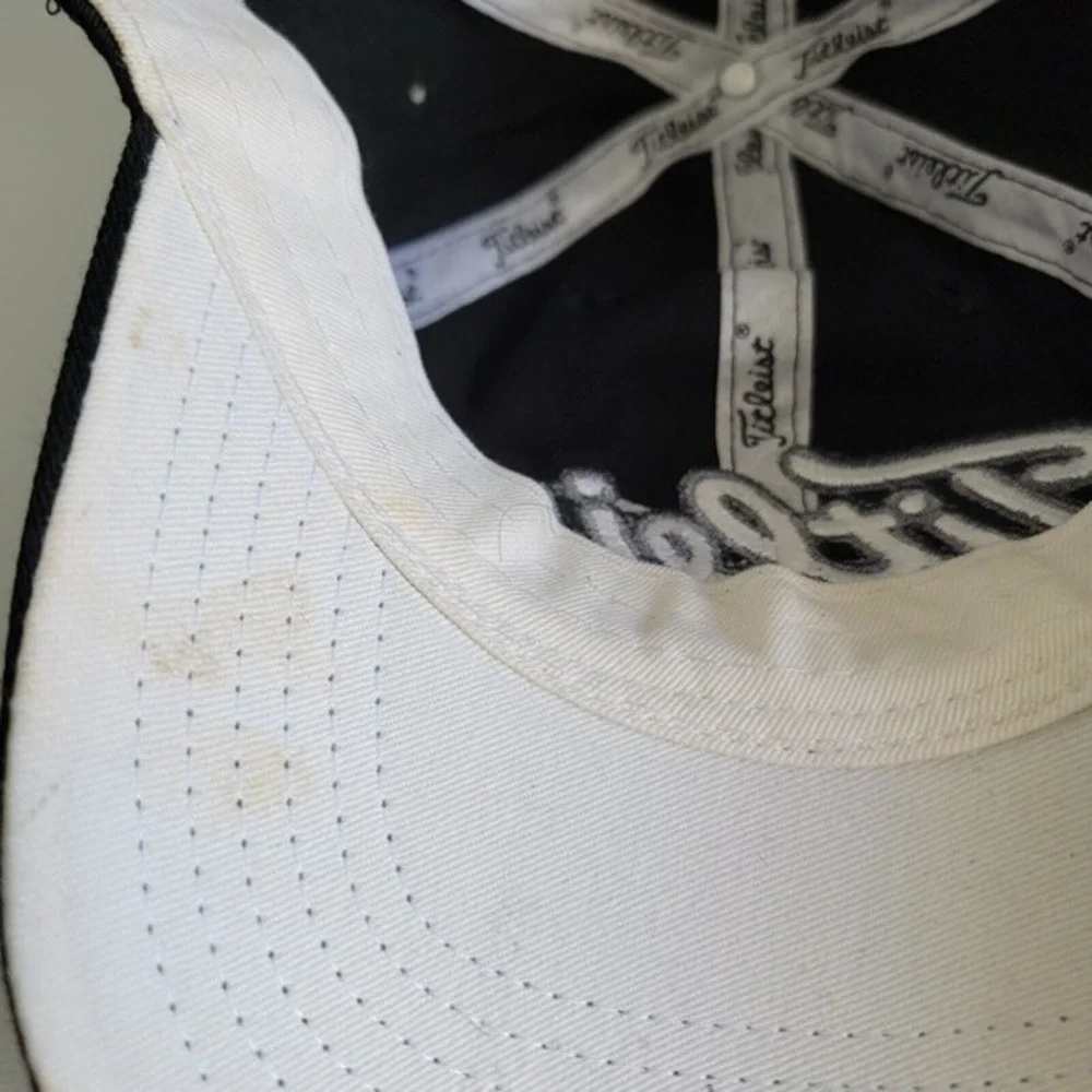 Titleist FootJoy FJ Golf Strapback Hat‎ Cap Logo Black Silver Adjustable Men